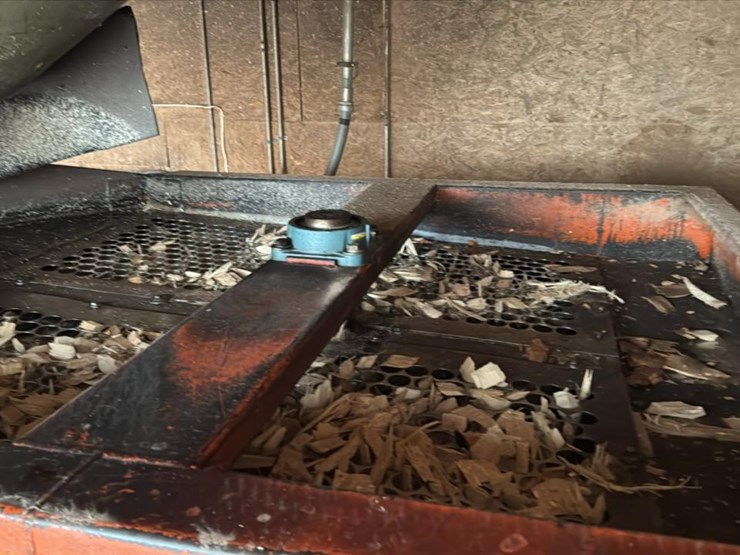 #105-•-morbark-chip-pack-image-15