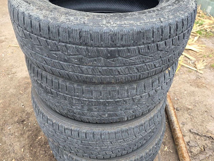 (4)-p235/65r18-toyo-tires,-buying-all-for-one-money-image-1