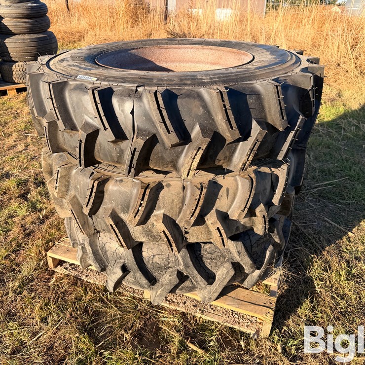 11R22.5 Tires On 8-Bolt Rims