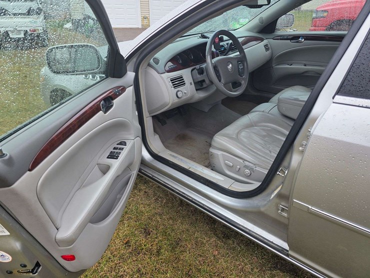 2006-buick-lucerne-cxl,-216,480-miles,-cruise,-am/fm/cd,-dual-climate-control,-heated-leather-seats,-image-32