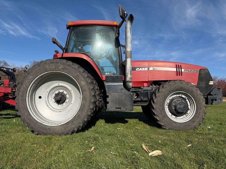 case-ih-mx220-image-12