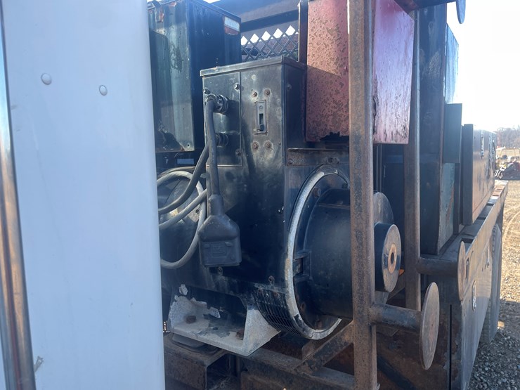 kenworth-t300-image-18