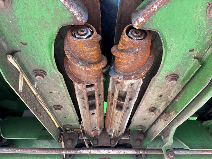 john-deere-612c-image-41