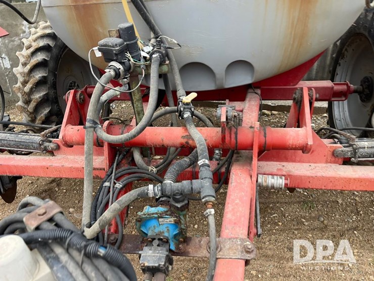 case-ih-2800-image-9