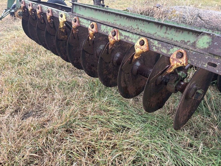 john-deere-tandem-disk,-13’,-scrapers-image-8