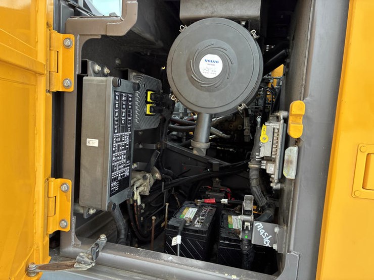 #122465-•-2019-volvo-ec220el-#vcec220el00314058-image-68