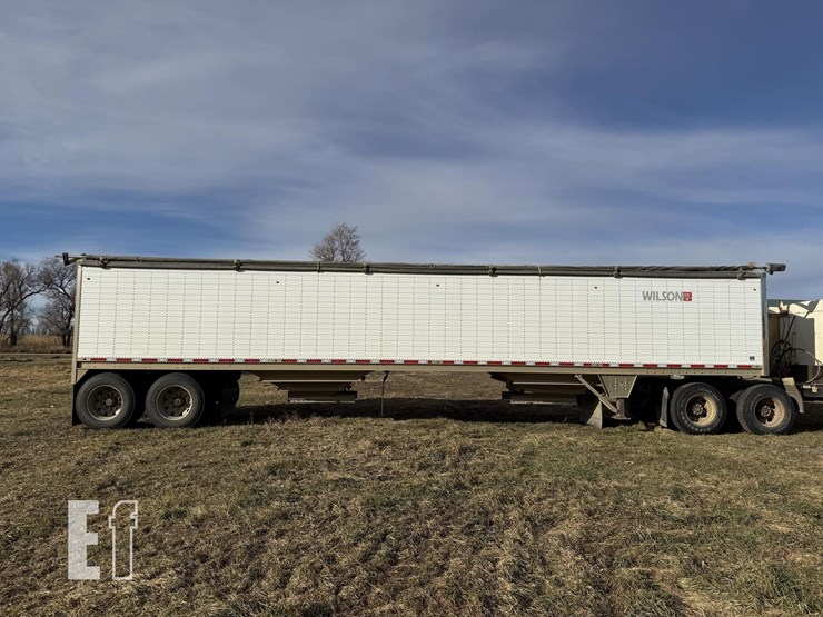 2014-wilson-grain-trailer-image-8