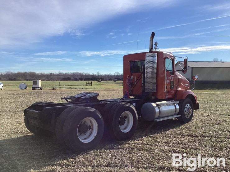 kenworth-t800-image-5