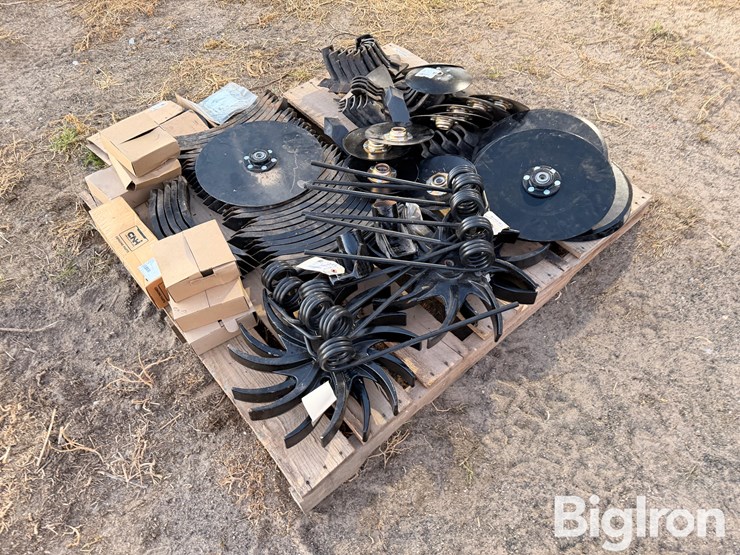 case-planter-&-krause-finisher-parts-image-3