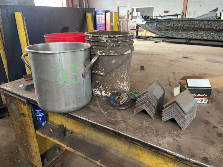 stainless-kettle-&-random-steel-image-1