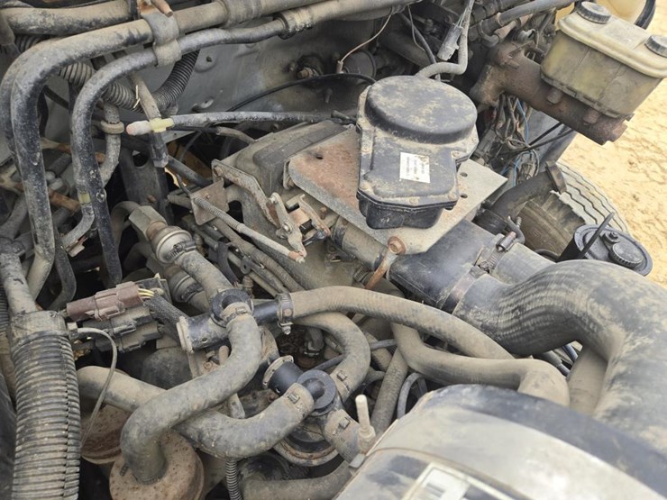 1996-ford-f700-image-29