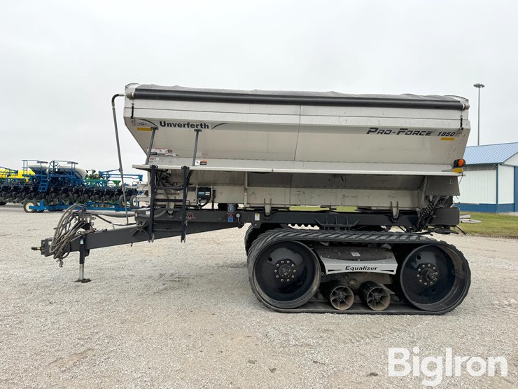 2023-unverferth-1850-pro-force-dry-fertilizer-spreader-image-8