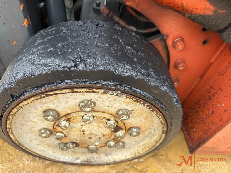 nissan-50-straight-mast-forklift-image-7