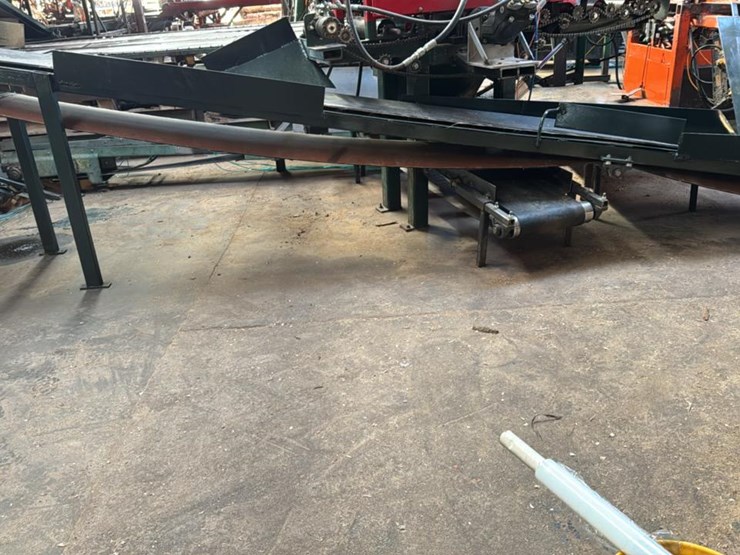 #111-•-inclined-belt-conveyor-image-1