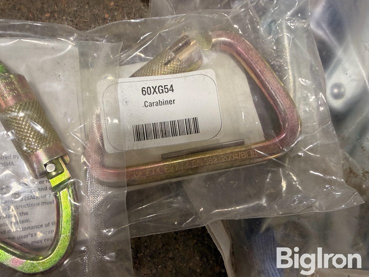 safety-harnesses-&-lanyards-image-10