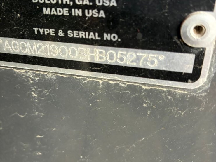 2011-massey-ferguson-2190-image-23