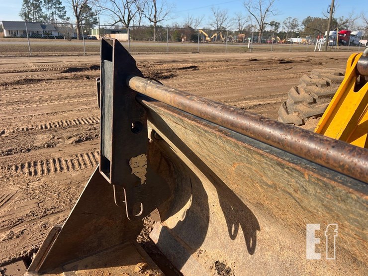 jcb-3cx-eco-image-11