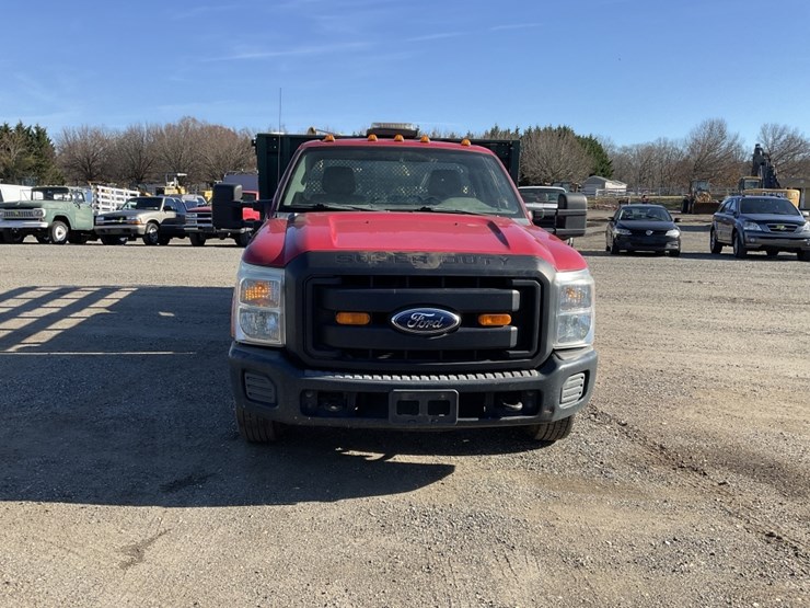 2011-ford-f350-image-2