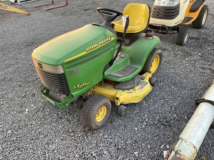 john-deere-lx277-aws-image-3