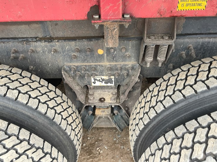 #1130-•-2005-international-5500i-6x4-dump-truck-(has-mn-title)-image-28