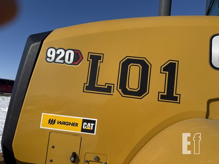 caterpillar-920-image-7