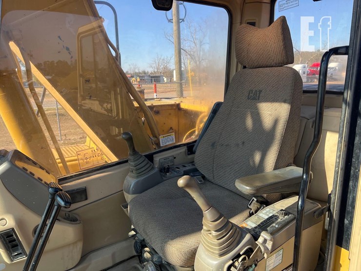 1999-caterpillar-312b-image-35