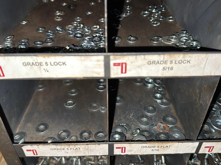 #165-•-bolt-bin*-image-10