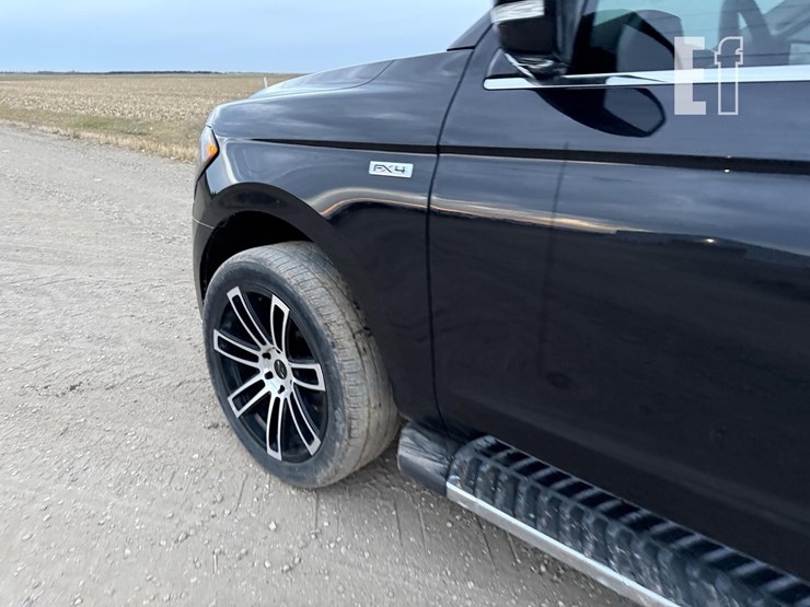 2019-ford-expedition-xlt-image-9