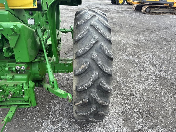 john-deere-3020d-image-42