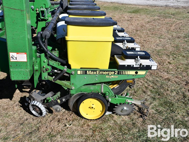 john-deere-7200-image-14