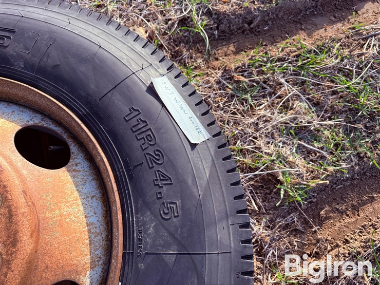 2)-11r24.5-tires-image-9