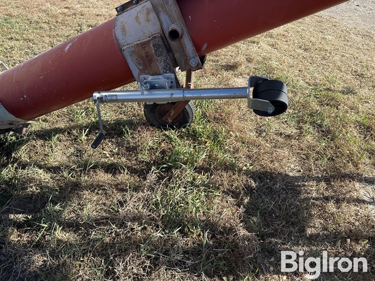 buhler-farm-king-1336-image-13