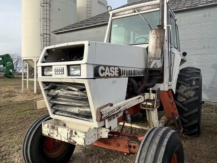 j-i-case-2090-image-1