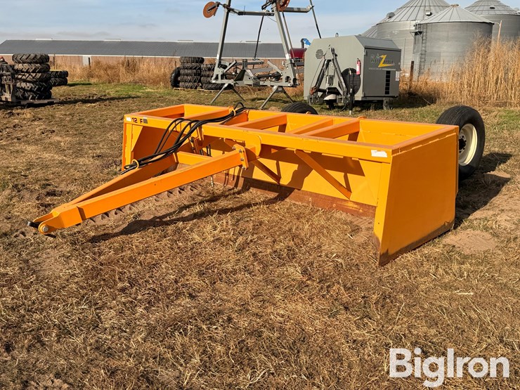 2023-industrias-12f-pull-type-box-blade-image-1