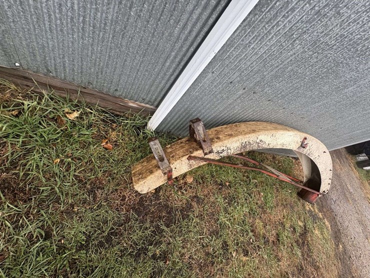 silo-unloader-discharge-chute,-fiberglass,-with-stainless-steel-liner,-for-16’-silo-image-2