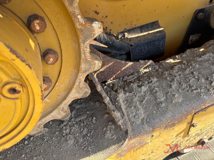 caterpillar-299d2-xps-image-13