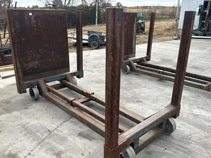 #194-•-stacking-racks-image-4