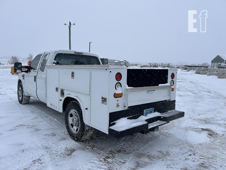 2008-ford-f350-xlt-image-3