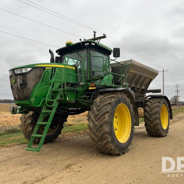 JOHN DEERE R4045