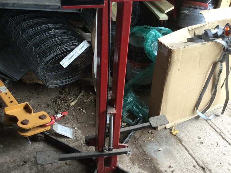 #4782-•-striker-stretcher:-location:-w2486-smies-rd,-oostburg,-wi-53070-image-2