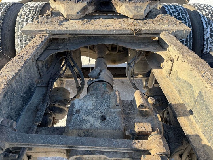 2006-mack-chn613-image-48