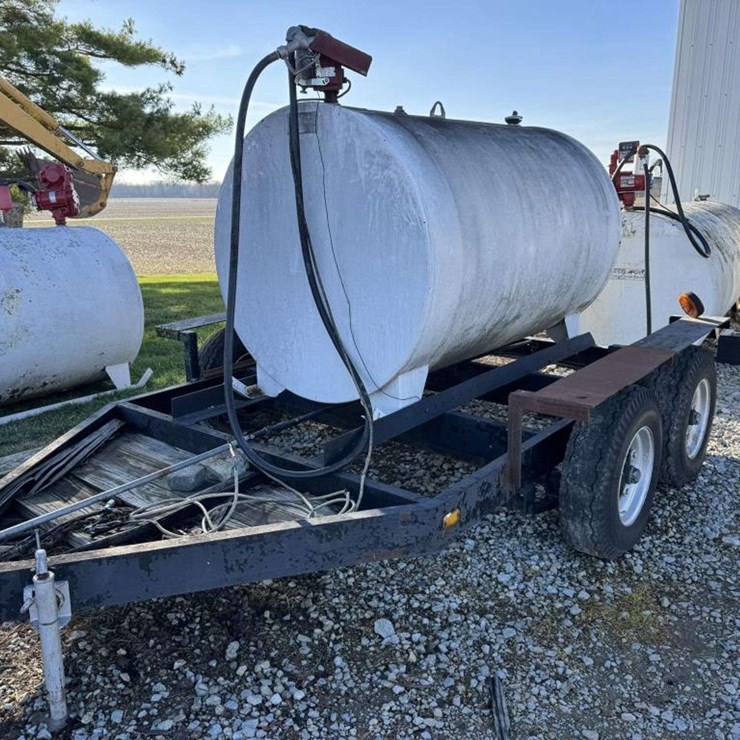 Fuel Tank on Trailer