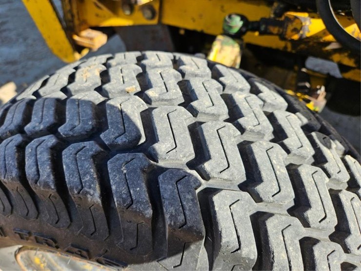 john-deere-650-image-49