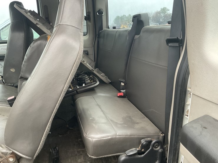 2010-ford-f250-image-5