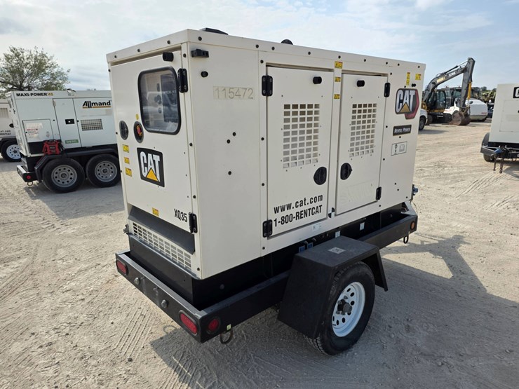 caterpillar-xq35-image-8