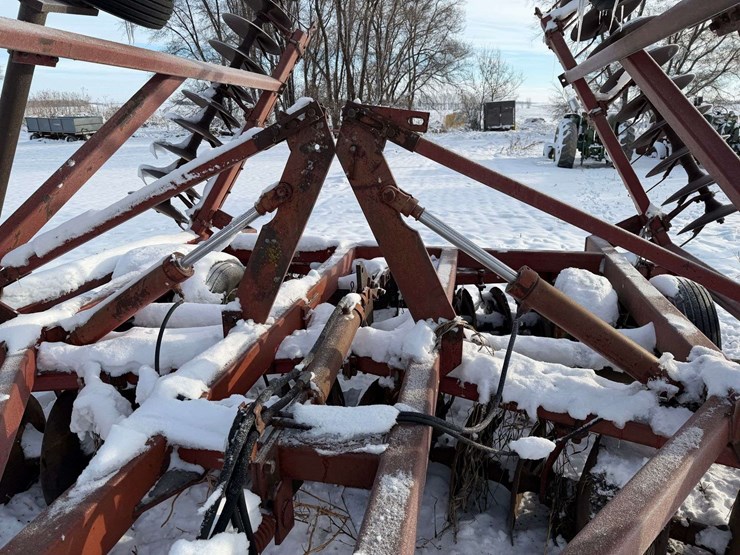 international-490-image-13