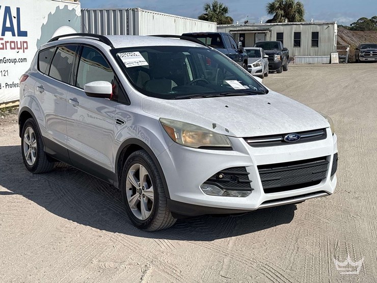 2015-ford-escape-image-2