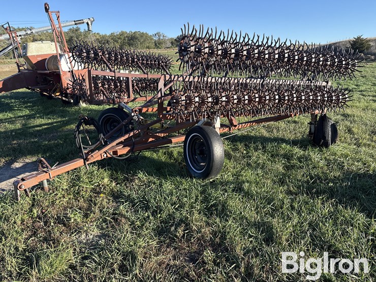 shop-built-28'-rotary-hoe-image-1