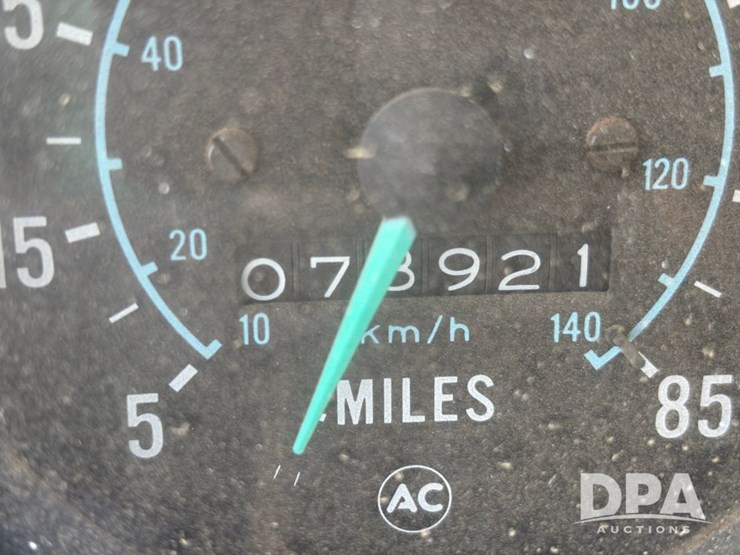 1981-new-leader-l2020-image-79