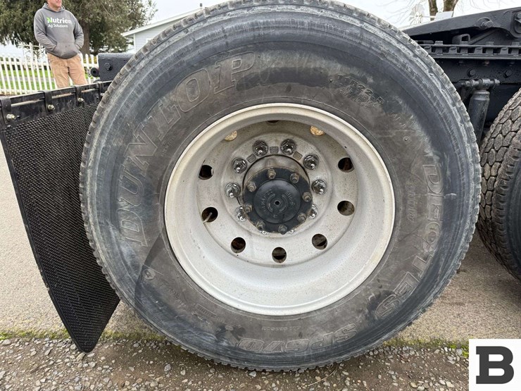 2004-kenworth-t800-image-49